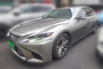 雷克萨斯LS 2020款 500h 卓越版 国V