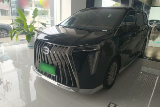 广汽传祺 传祺M8 2026款 HEV至尊版