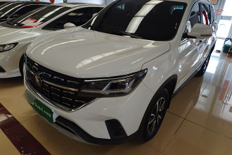 东风风行 风行T5 2022款 盛世款 1.5T 自动逐梦版五座