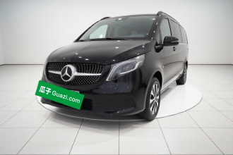 奔驰 威霆 2023款 2.0T 精英版 7座