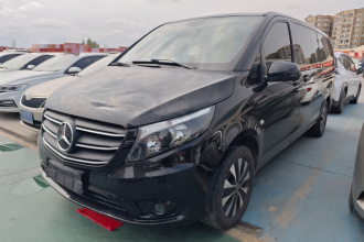 奔驰 威霆 2021款 2.0T 商务版 7座