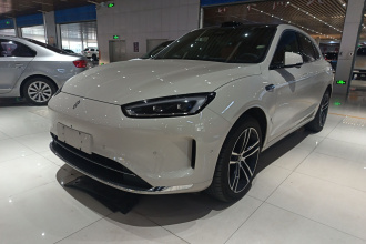 鸿蒙智行 问界M5 2025款 增程   Ultra 四驱版