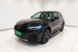 奥迪Q5L 2024款 45 TFSI 臻选动感型
