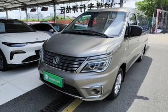 东风风行 菱智 2019款 M5L 1.6L 7座豪华型 国VI