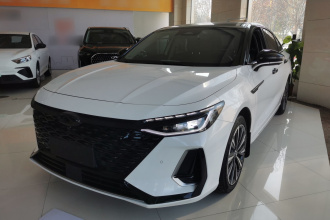 奇瑞 艾瑞泽8 2022款 1.6T DCT臻