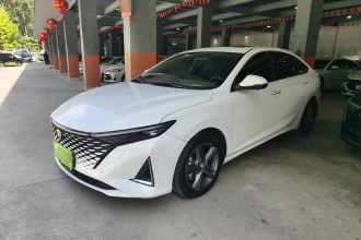 长安 锐程PLUS 2023款 1.5T DCT尊贵型