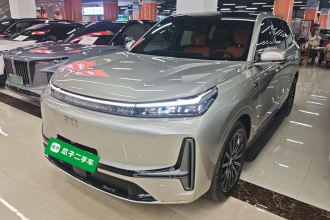 吉利银河 银河M9 2025款 230km 两驱远航版