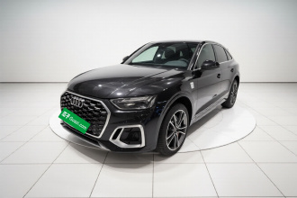 奥迪Q5L Sportback 2022款 40 TFSI 豪华型