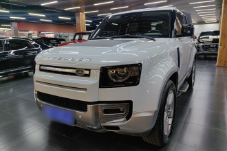 路虎卫士 2022款 90 2.0T P300 虎威雄心版