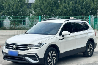 大众 途观L 2022款 330TSI 自动两驱舒享版