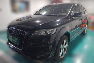 奥迪Q7 2015款 35 TFSI 运动型