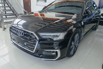 奥迪A6L 2025款 45 TFSI 臻选动感型