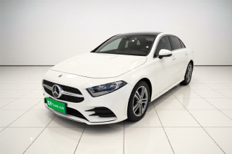 奔驰A级 2021款 改款 A 180 L 运动轿车