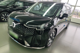 沃尔沃EM90 2025款 Ultra 六座