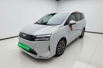 五菱汽车 星光730新能源 2025款 纯电 500km 豪华型