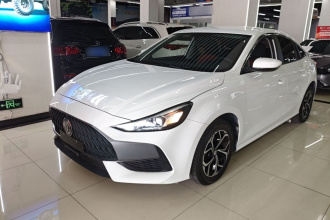 名爵 MG5 2023款 180DVVT 手动风尚版