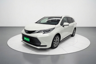 丰田 赛那SIENNA 2023款 2.5L混动 尊贵版