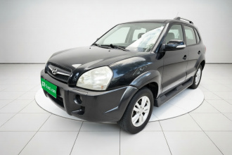 现代 途胜 2009款 2.0L 手动两驱时尚型