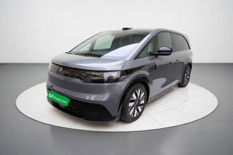 极氪MIX 2025款 长续航智驾版