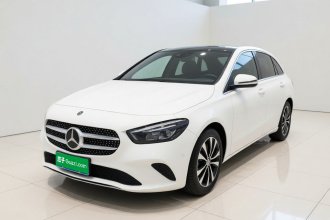 奔驰B级 2021款 B 200 动感型