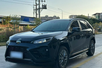 丰田 威兰达 2024款 2.0L CVT两驱豪华PLUS版