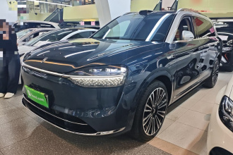 鸿蒙智行 问界M9 2024款 增程 Ultra版 42kWh 6座版