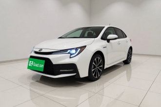 丰田 雷凌 2022款 双擎 1.8H E-CVT运动版