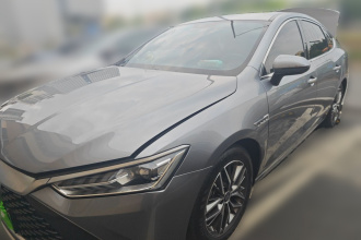 比亚迪 秦PLUS 2021款 DM-i 55KM 旗舰型