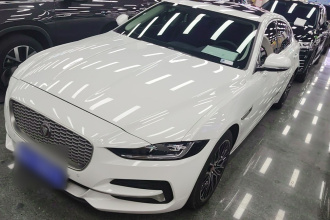 捷豹XEL 2021款 2.0T 250PS S进取优雅版