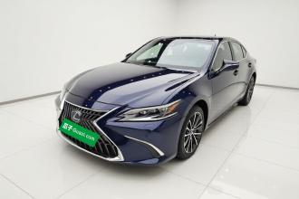 雷克萨斯ES 2021款 300h 尊享版