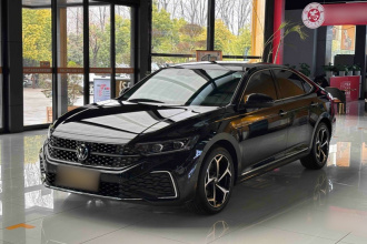 大众 帕萨特 2024款 380TSI 星空豪华版