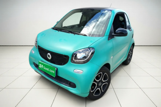 smart fortwo 2019款 0.9T 66千瓦硬顶先锋版 国VI