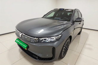 岚图汽车 岚图FREE 2025款 FREE+ 四驱乾崑版
