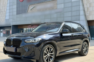 宝马X3 2023款 改款 xDrive30i 领先型 M曜夜套装