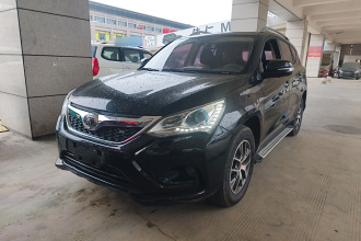 比亚迪 宋 2017款 盖世升级版 1.5TI 手动精英型