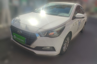 现代 悦纳 2016款 1.4L 自动炫酷版GLS