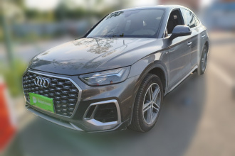 奥迪Q5L Sportback 2021款 40 TFSI 时尚型