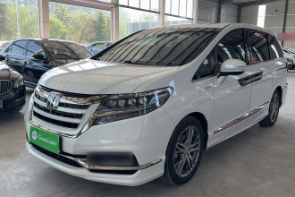 本田 艾力绅 2019款 2.0L 混动至尊版