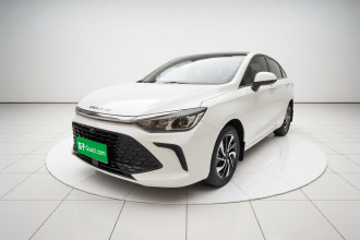 北京汽车 北京U5 PLUS 2021款 1.5L CVT豪华版