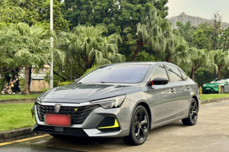 荣威i6 MAX新能源 2020款 1.5T PHEV爽酷版