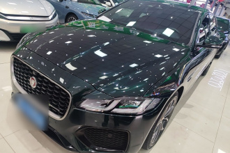 捷豹XFL 2023款 XFL 2.0T P250 两驱精英运动版