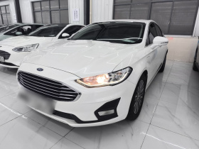 福特 蒙迪欧新能源 2018款 2.0 PHEV 智控时尚型 国VI