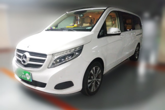 奔驰V级 2017款 V 260 领航版