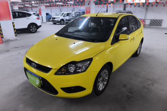 福特 福克斯 2013款 两厢经典 1.8L 自动基本型