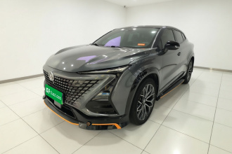 长安UNI-T 2022款 1.5T 尊贵型