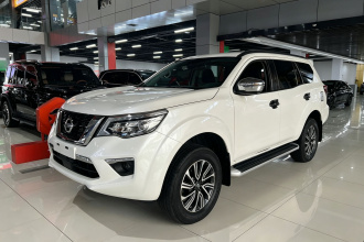 日产 途达 2020款 2.5L XV 4WD 自动四驱旗舰版