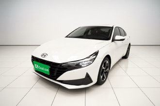 现代 伊兰特 2021款 1.5L CVT LUX尊贵版