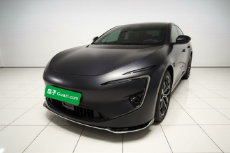 阿维塔12 2024款 700 三激光后驱奢享版