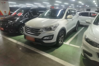 现代 胜达 2015款 2.0T 自动四驱智能型 5座