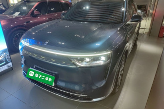 鸿蒙智行 问界M8 2025款 增程 Max+版 53.4kWh 6座版 (192线激光雷达）